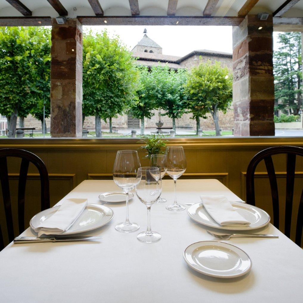 Hotel Echaurren Relais & Chateaux إيزكاراي المطعم الصورة